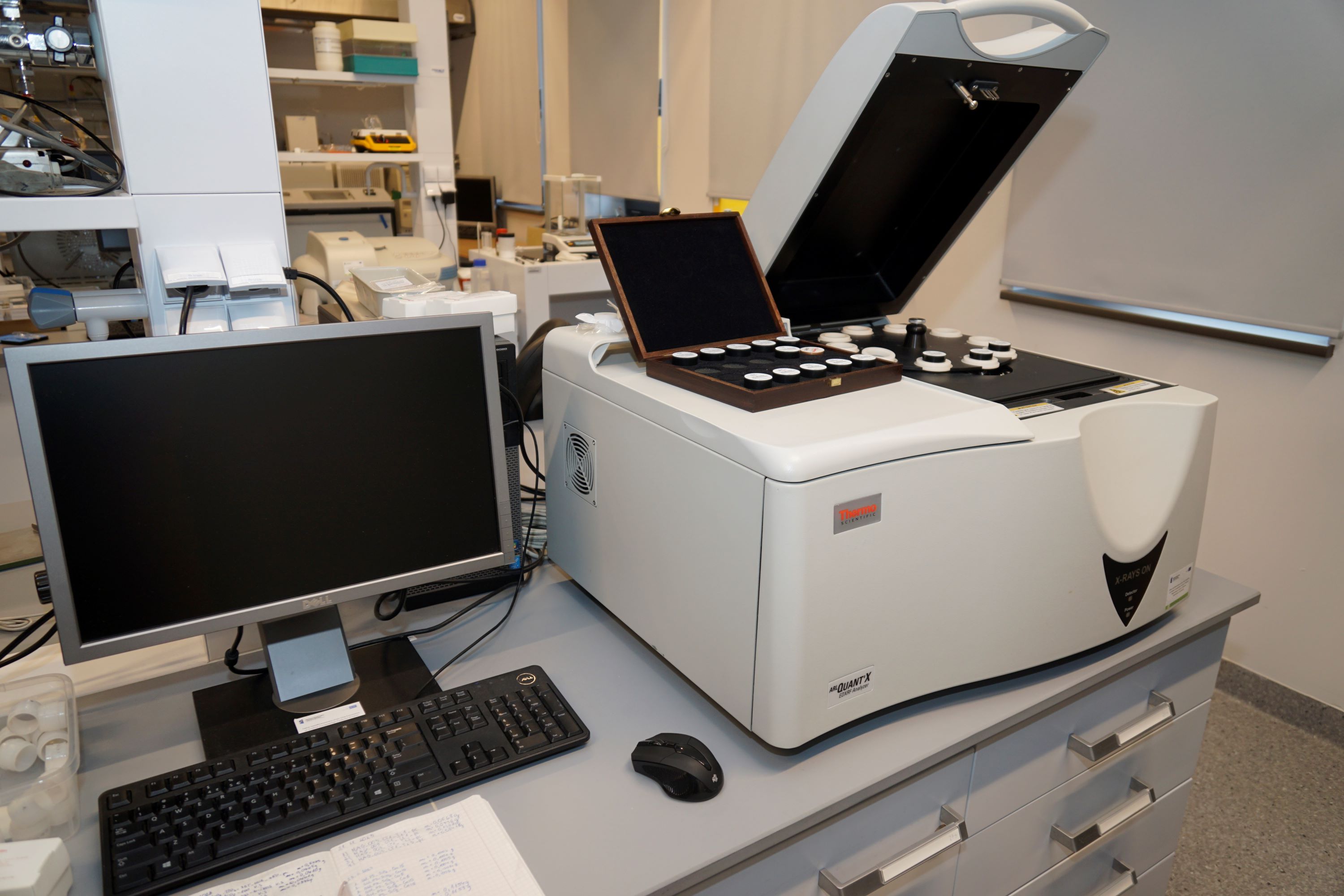 Picture of XRF spectrometer